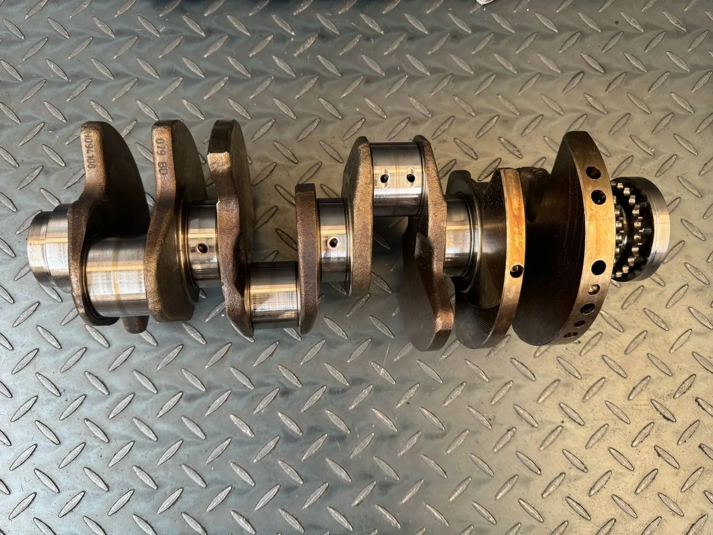 коленвал Audi Q7 4L