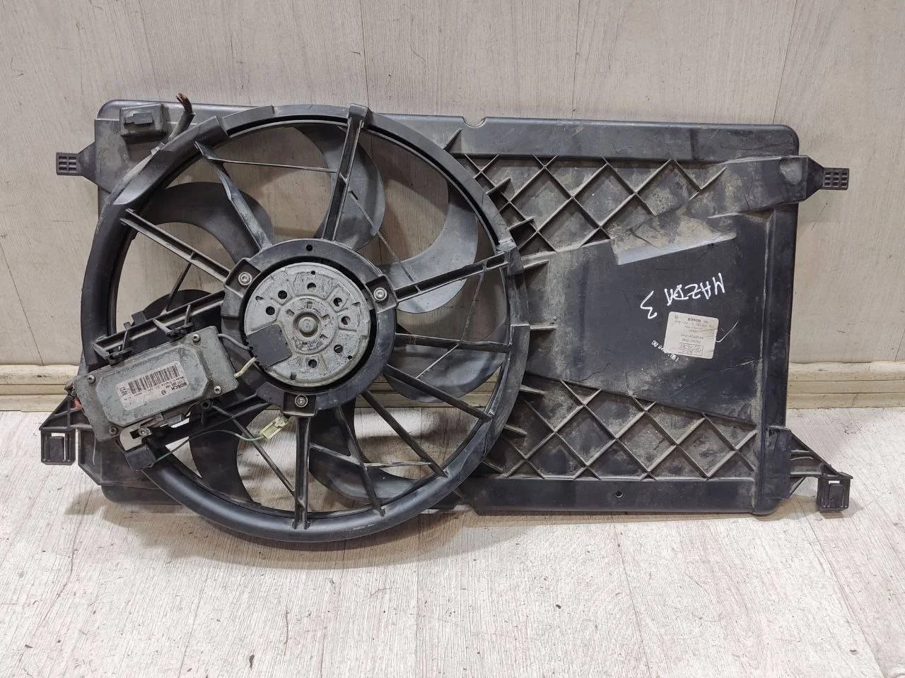 вентилятор охлаждения Mazda 3 BK BK