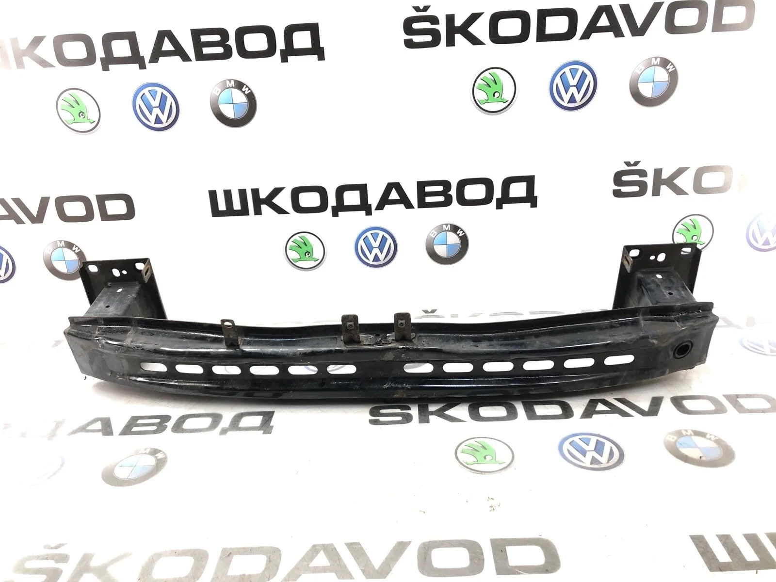 Усилитель бампера Skoda Octavia 5E0807109 A7 (5E) 2.0 CKFC, передний