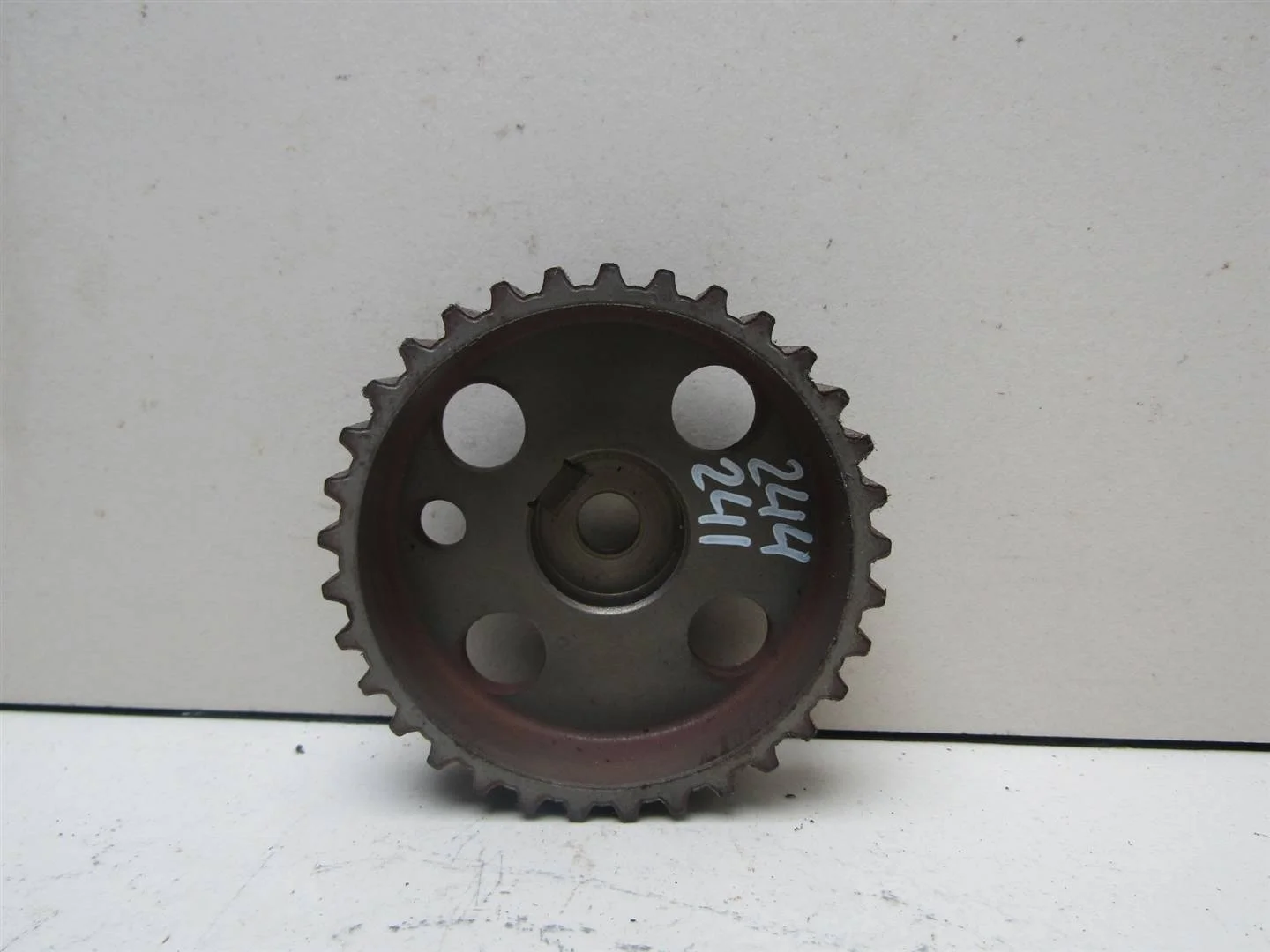 Шестерня (шкив) распредвала VW Golf IV \Bora 1997-2005  [036109111G]  1.4 16V в Вологде