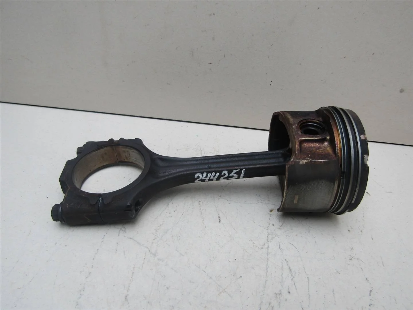 Шатун Skoda Octavia (A4 1U-) 2000-2011  [036198401G]  BCA AXP AKQ AHW BBY в Вологде