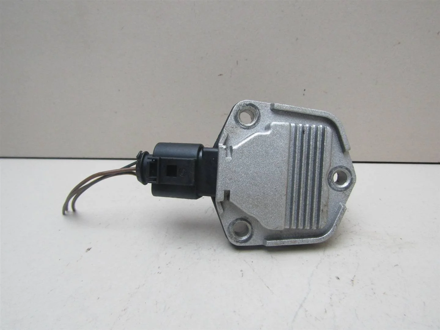 Датчик уровня масла Skoda Octavia (A5 1Z-) 2004-2013  [1J0907660C]  в Вологде