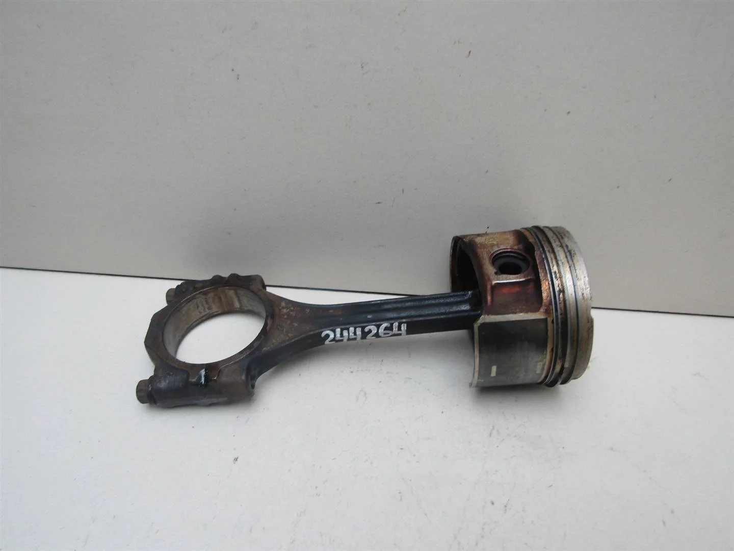 Шатун Skoda Octavia (A4 1U-) 2000-2011  [036198401G]  BCA AXP AKQ AHW BBY в Вологде