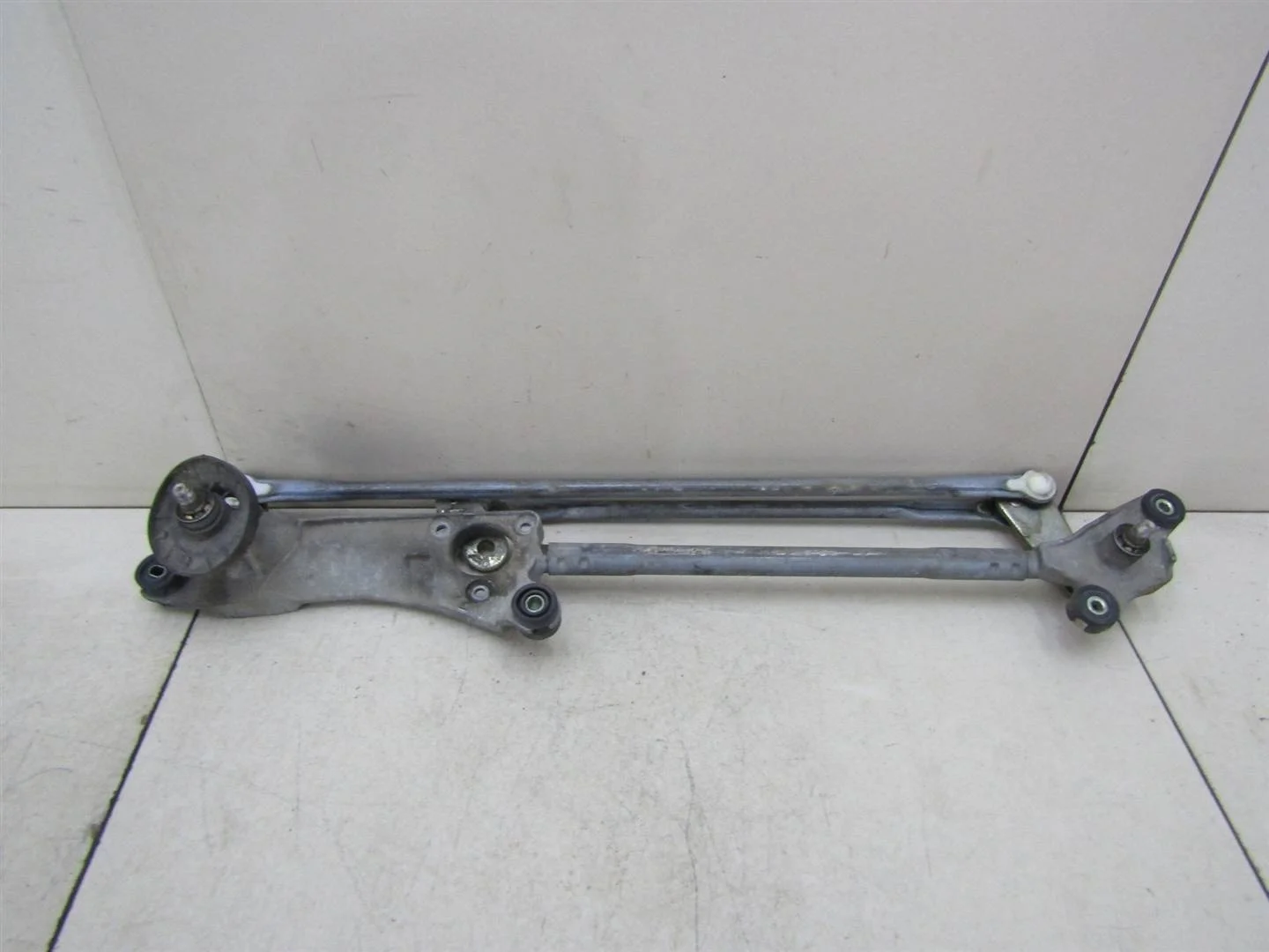 Трапеция стеклоочистителей Toyota Camry CV3 2001-2006  [8515033160]  3.0 1MZFE в Вологде