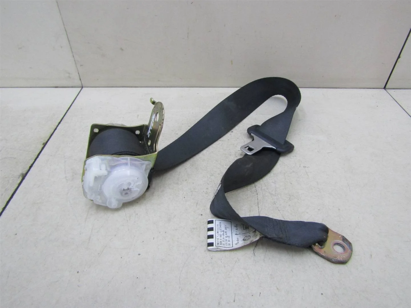 Ремень безопасности Toyota Camry CV3 2001-2006  [7336033110C1]  3.0 1MZFE в Вологде