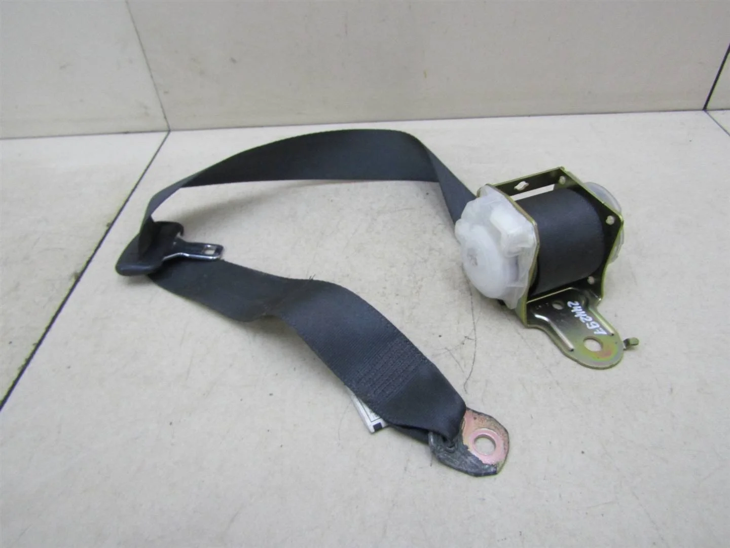 Ремень безопасности Toyota Camry CV3 2001-2006  [7336033110C1]  3.0 1MZFE в Вологде