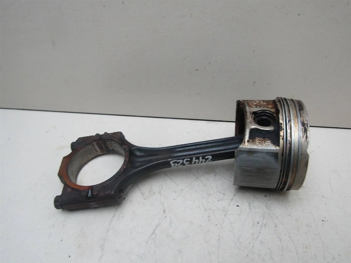 Шатун Skoda Octavia (A4 1U-) 2000-2011  [036198401G]  BCA AXP AKQ AHW BBY в Вологде