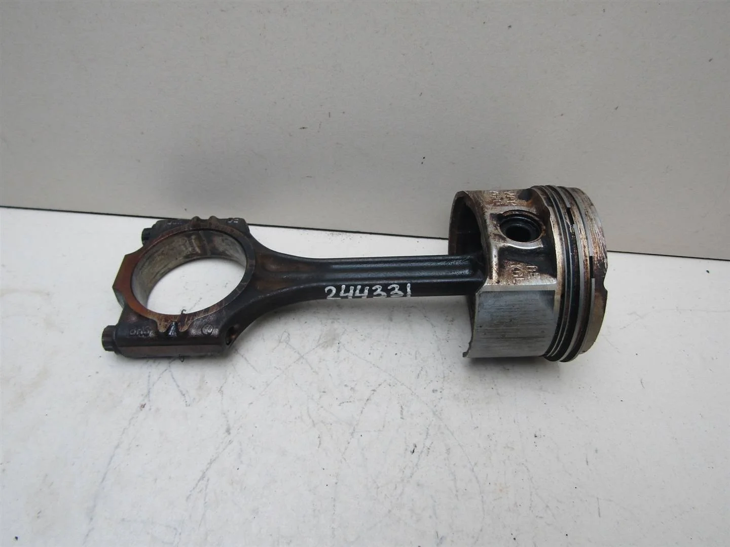 Шатун Skoda Octavia (A4 1U-) 2000-2011  [036198401G]  BCA AXP AKQ AHW BBY в Вологде