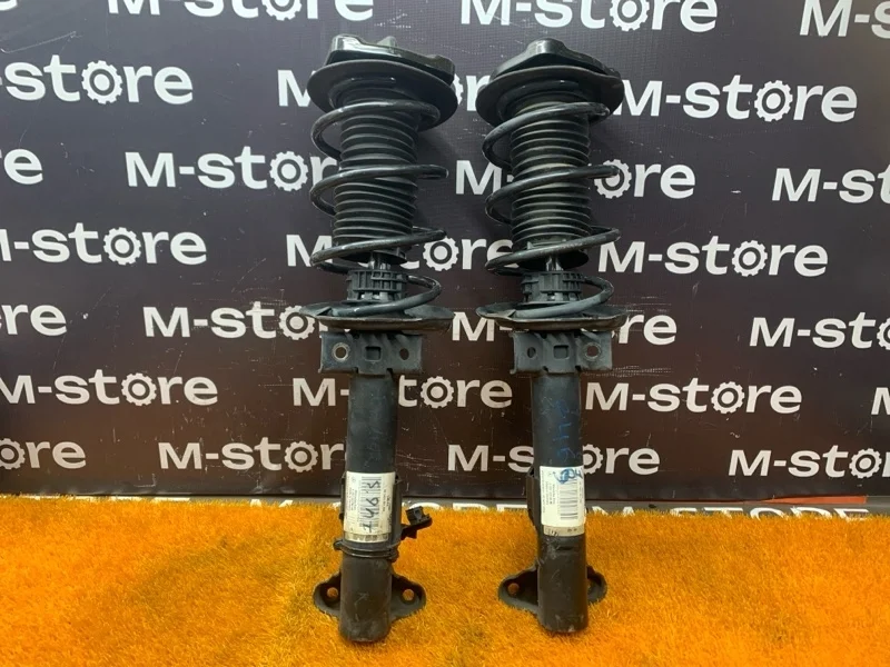 Стойка подвески Mercedes-Benz C-Class 2009 A2043200866 W204 271.950, передняя