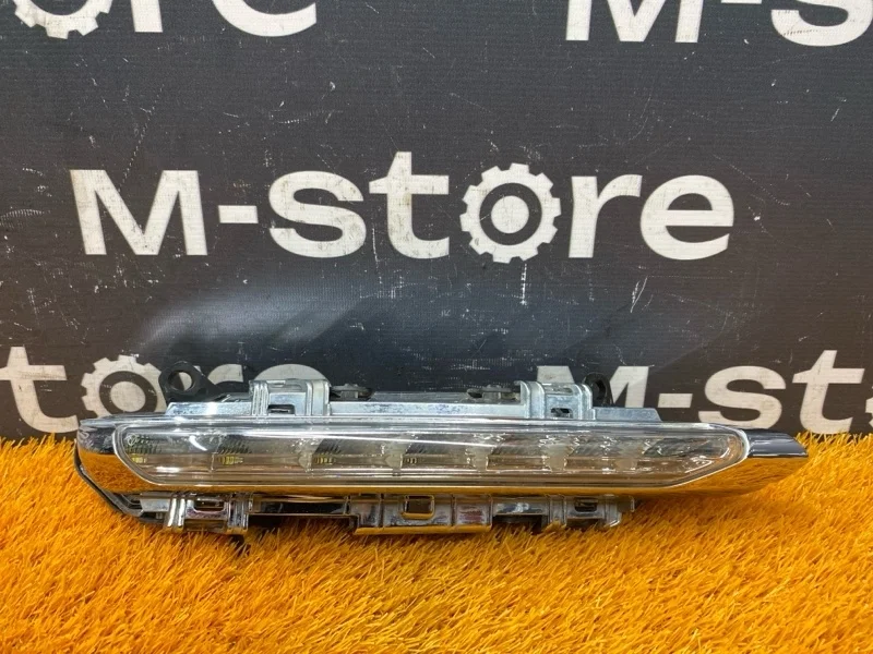 Дневной ходовой огонь (ДХО) Mercedes-Benz Cls-Class 2012 A2218201756 W218 276.952, левый