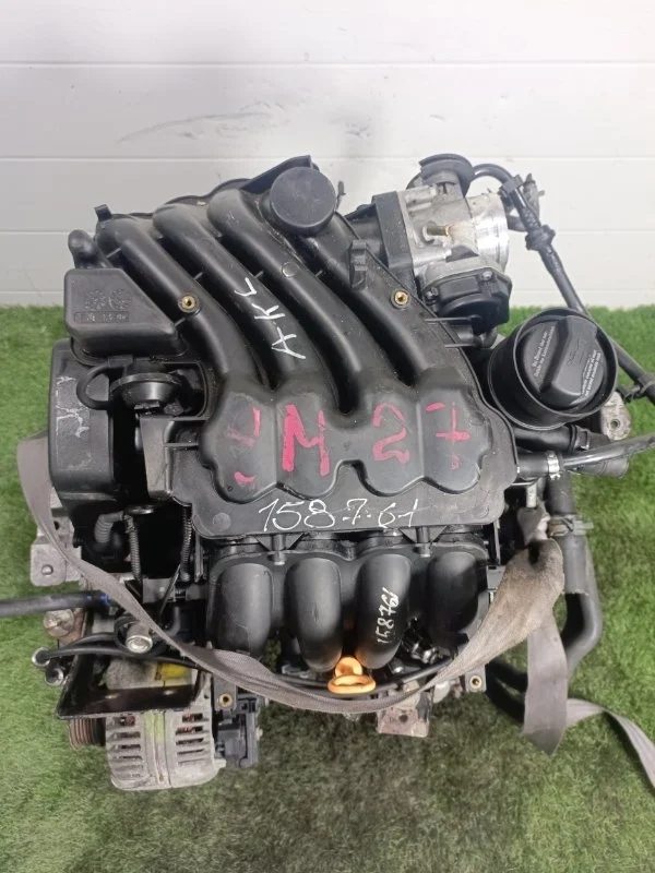 Двигатель Volkswagen Golf AKL AKL