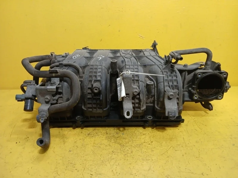 Коллектор впускной Toyota RAV4 CA40 2012-2019