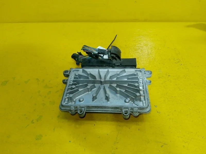 Блок управления двигателем Volvo S80 2007-2016