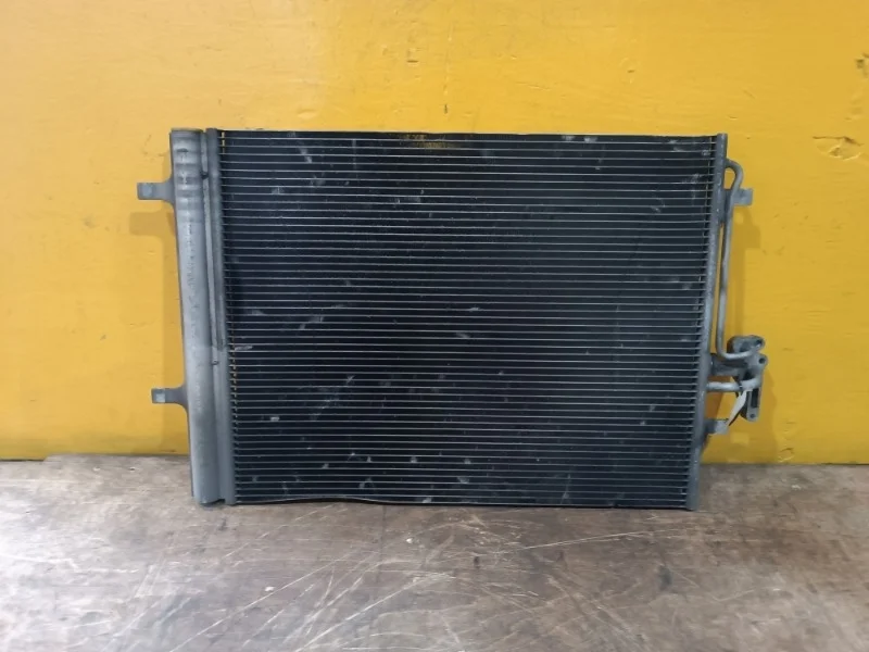 Радиатор кондиционера Volvo S60 2010-2013