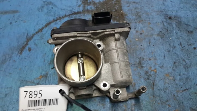 Дроссельная заслонка Infiniti G 2008-2014