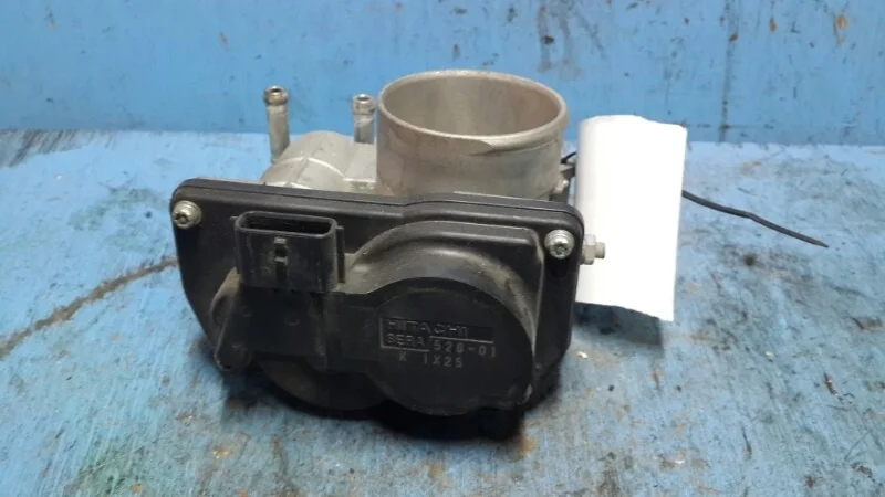 Дроссельная заслонка Infiniti G 2008-2014