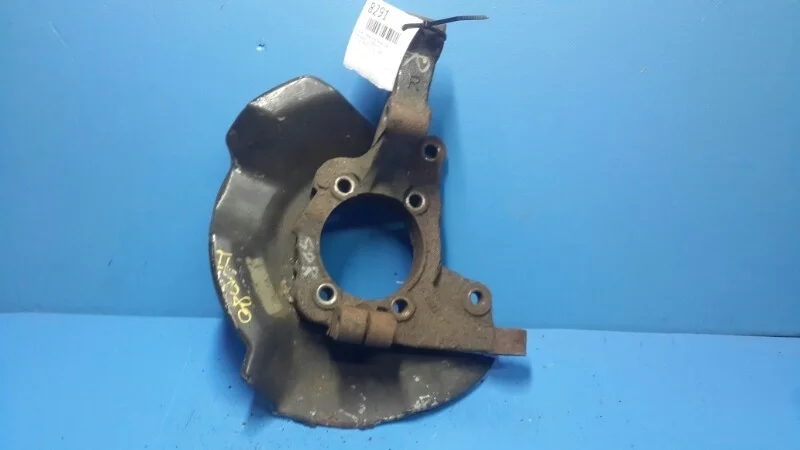 Кулак поворотный Kia Sorento 2 2009-2012