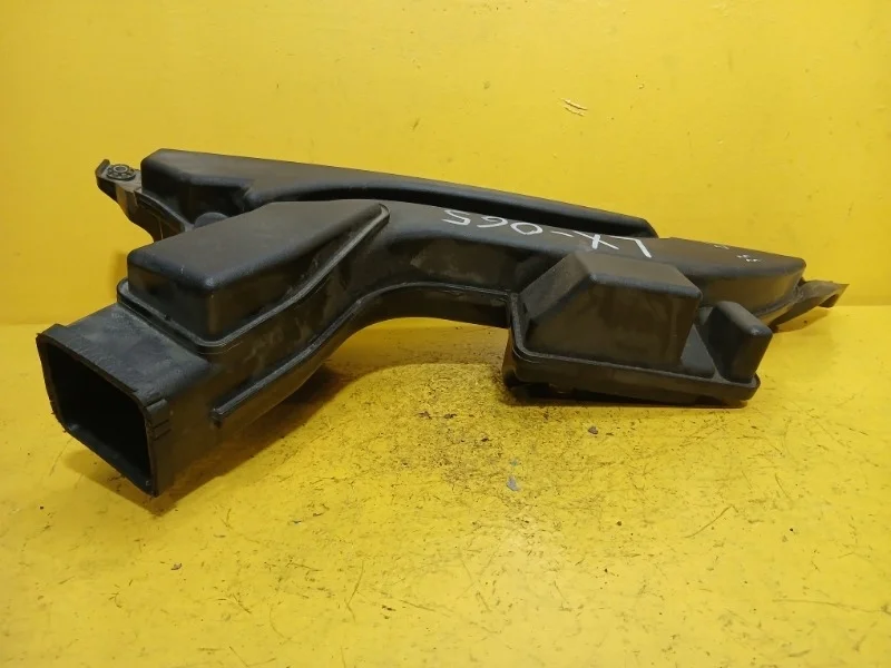 Воздухозаборник Nissan Teana L33 2014-2018