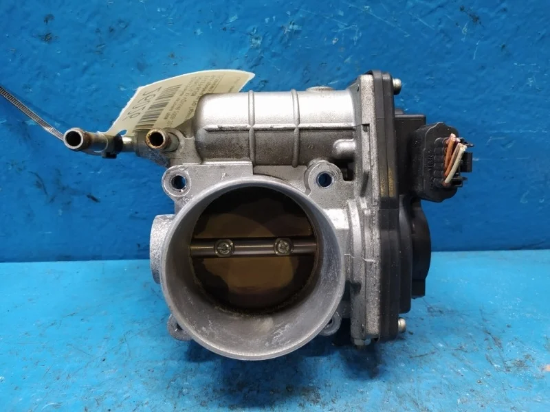 Дроссельная заслонка Infiniti G 2008-2012