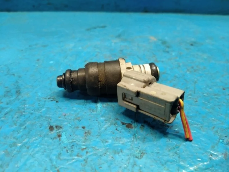 Форсунка топливная MITSUBISHI Lancer 10, Colt 2003-2012