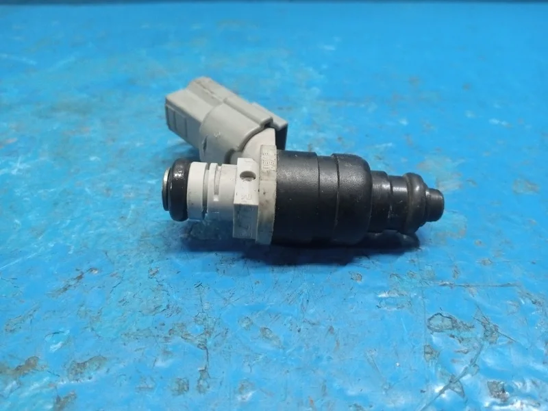 Форсунка топливная MITSUBISHI Lancer 10, Colt 2003-2012