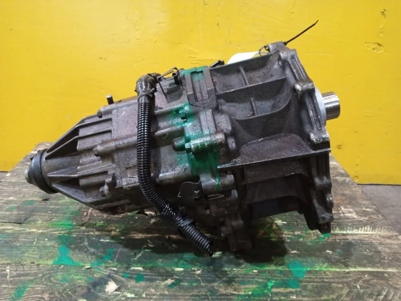 Раздатка Nissan Pathfinder, Navara 2005-2009