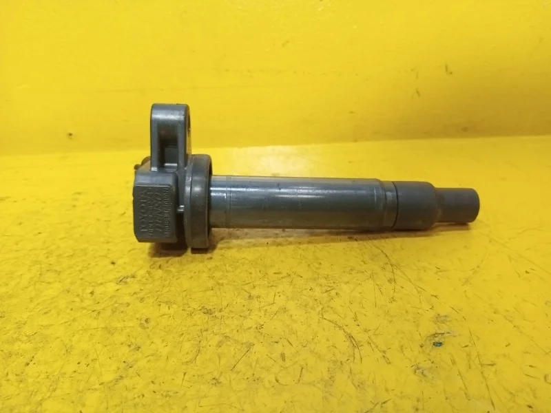 Катушка зажигания Toyota Celsior 2000-2006