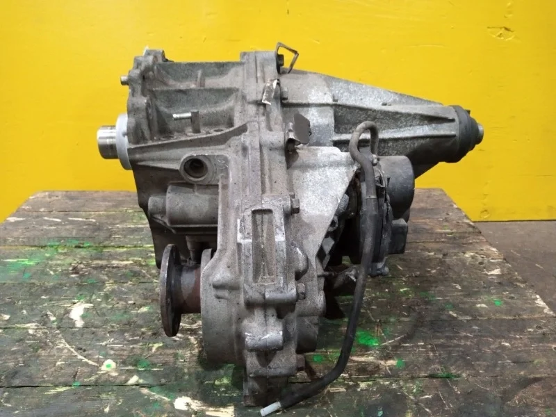 Раздатка Nissan Pathfinder, Navara 2005-2009