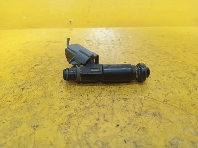 Форсунка топливная MITSUBISHI Montero 3 2000-2006