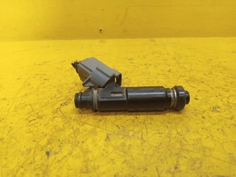 Форсунка топливная MITSUBISHI Montero 3 2000-2006