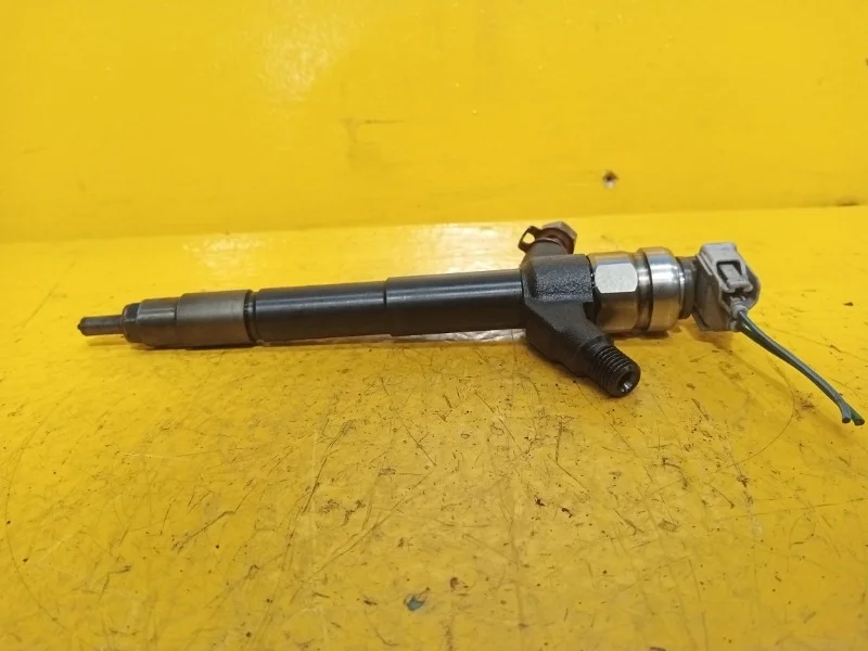 Форсунка топливная MITSUBISHI Pajero 4 2006-2010