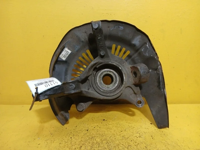 Кулак поворотный LEXUS RX 350 2008-2015