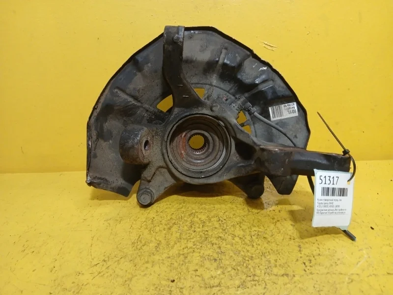 Кулак поворотный Toyota Camry XV40 2006-2011