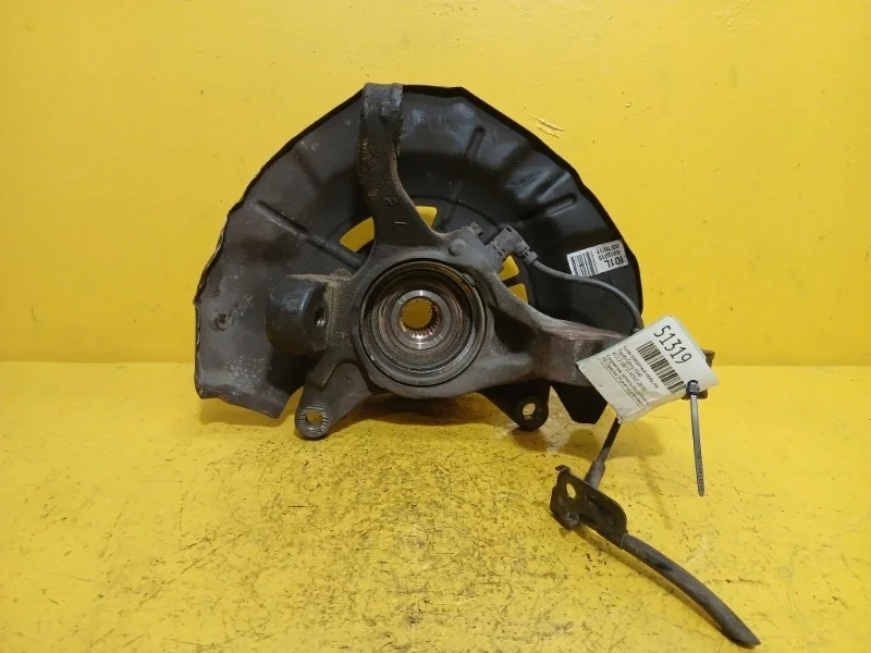 Кулак поворотный Toyota Camry XV40 2006-2011