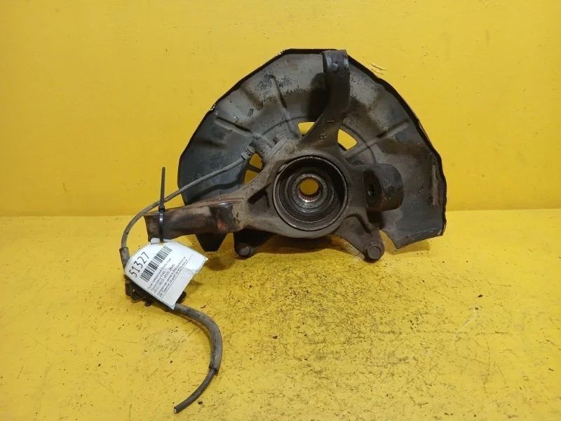 Кулак поворотный Toyota Camry XV40 2006-2011