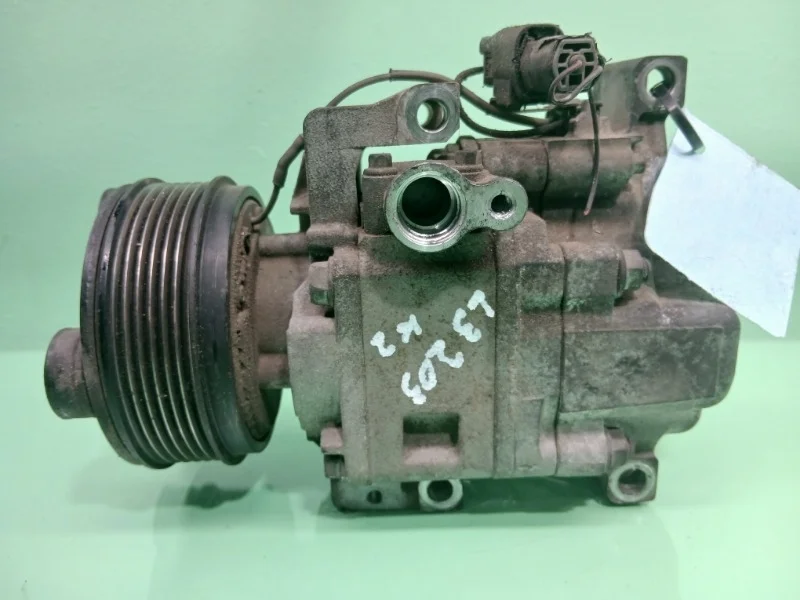 Компрессор кондиционера Mazda CX-7 2006-2012
