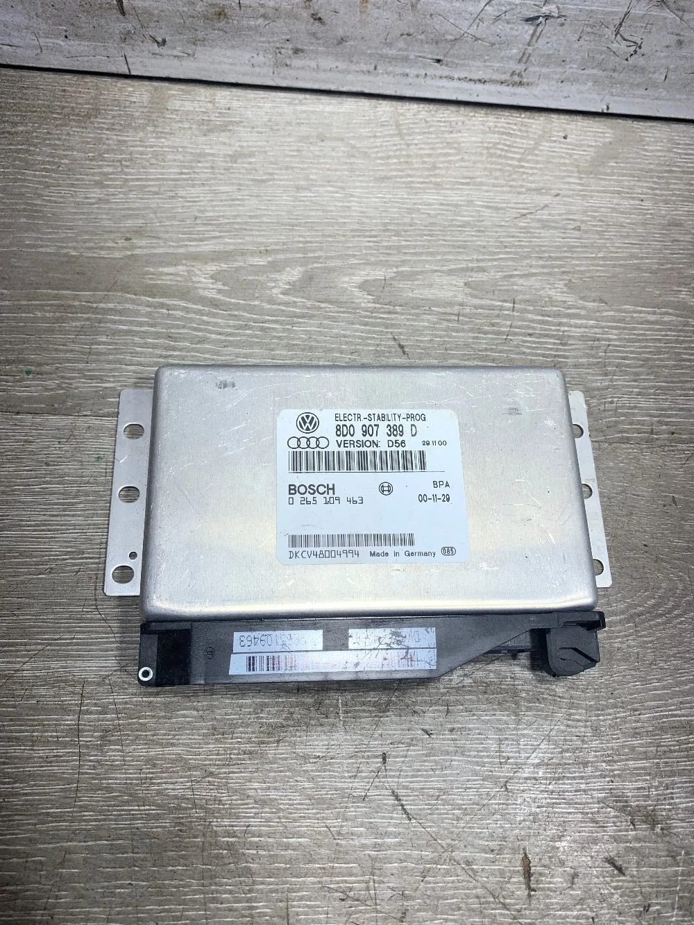 Блок управления ESP Volkswagen Passat B5 рестайлинг (2000—2005)