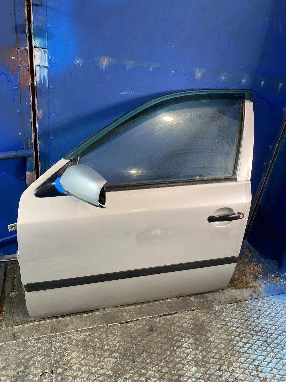 Дверь передняя левая Skoda Octavia I (1996—2000)