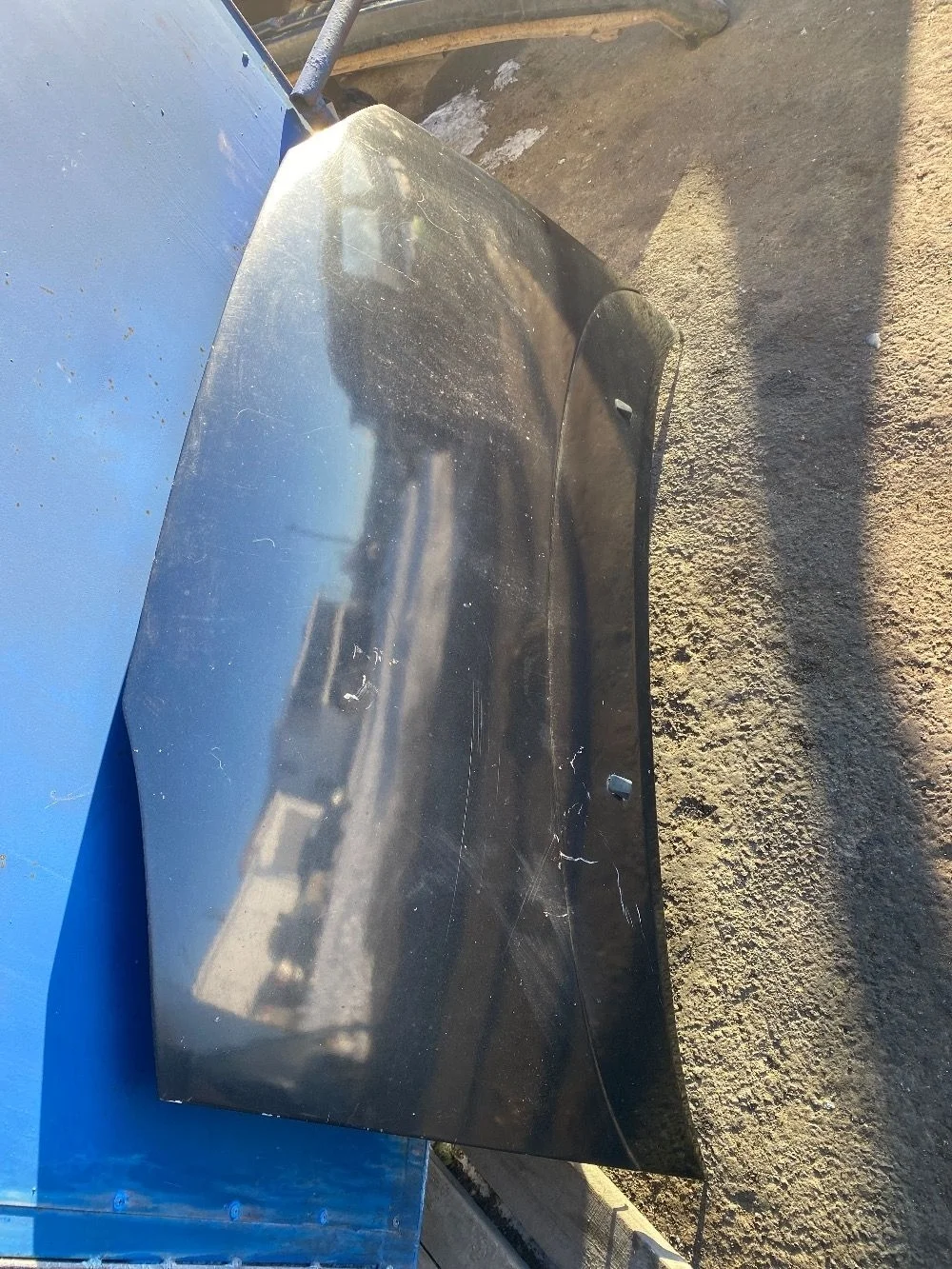 Капот Ford Galaxy I (1995—2000)