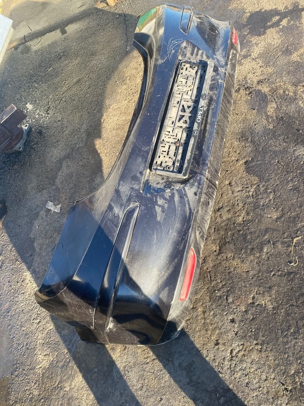 Бампер задний Opel Astra H (2004—2007)