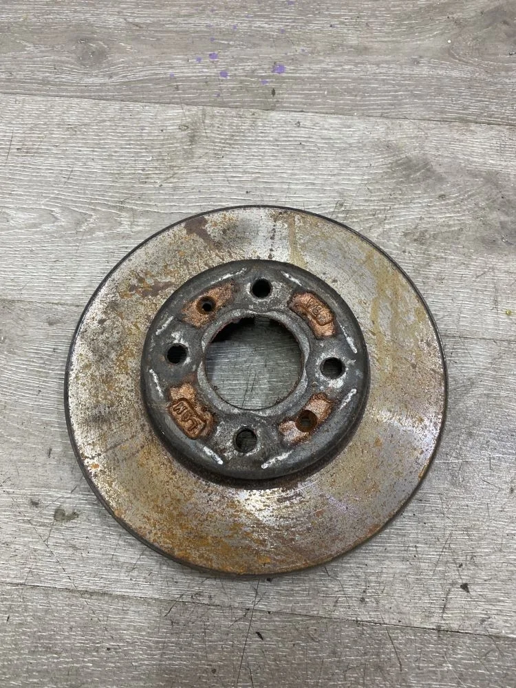 Диск тормозной передний Kia Rio III рестайлинг (2015—2017)