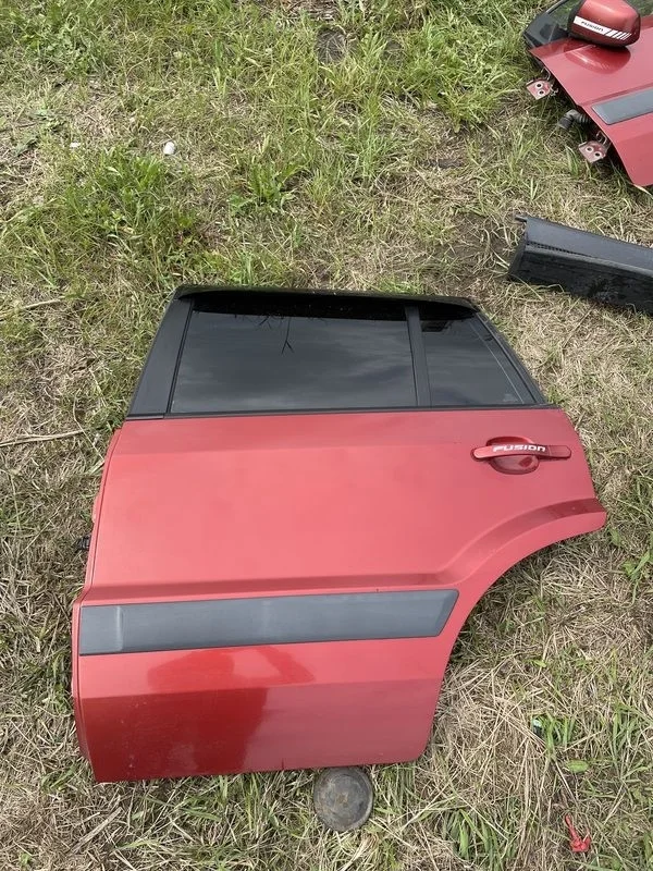 Дверь задняя левая Ford Fusion I рестайлинг (2005—2012)