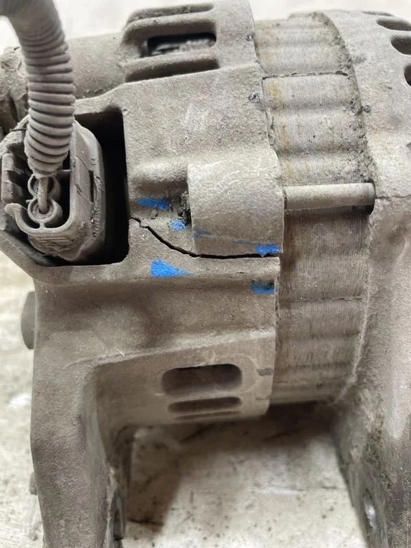 Генератор Mitsubishi Lancer Cedia IX (2000—2004)