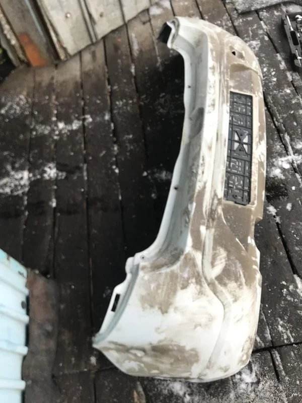 Бампер задний Renault Sandero I (2009—2014)