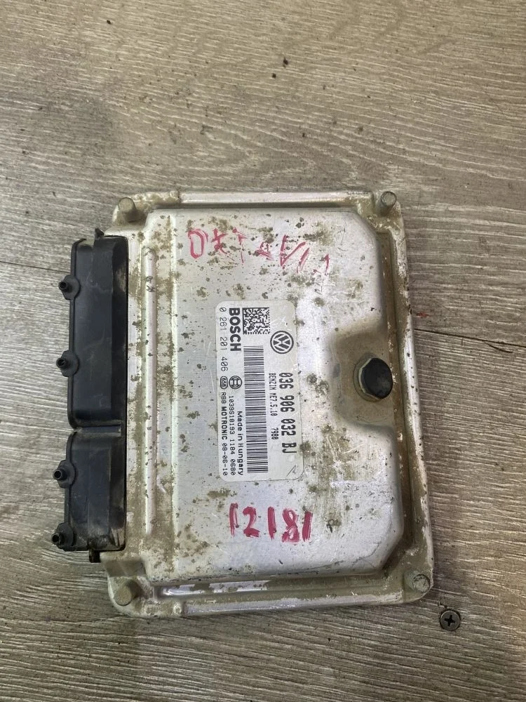 Блок управления двигателем Skoda Octavia I (1996—2000)