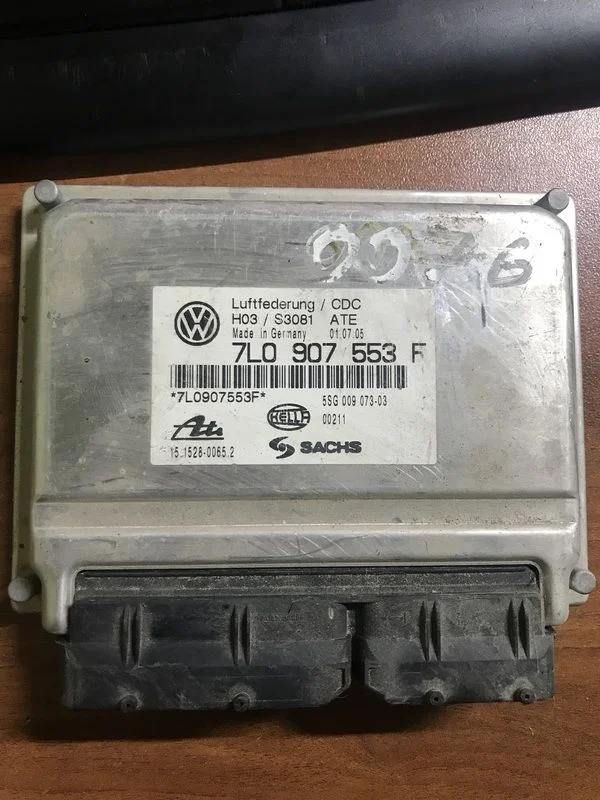 Блок управления подвеской Porsche Cayenne I (2002—2007)