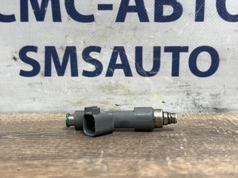 Форсунка топливная Volvo Xc90 8653608 ХС90 4.4 B8444S