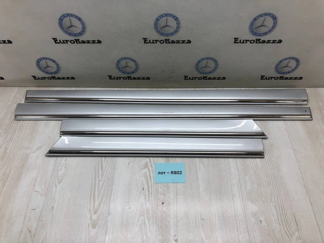 Молдинг двери Mercedes W203