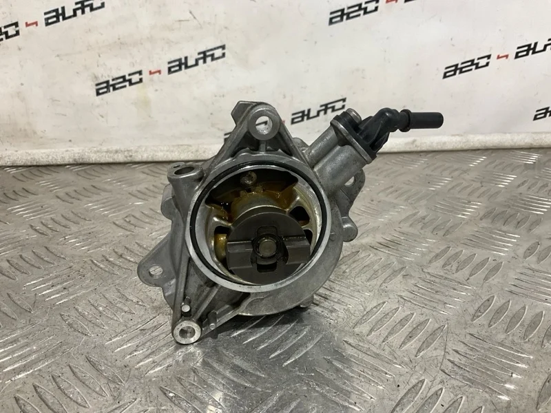 Насос вакуумный Citroen C3 2011 456590 EP6C