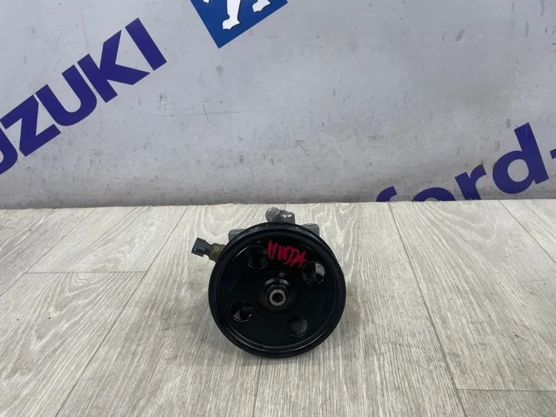 Насос гидроусилителя руля FORD FOCUS 2 2006